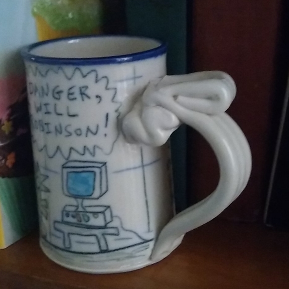 Wally Ware Tom Edwards Pottery Will Robinson Mug - Picture 4 of 7